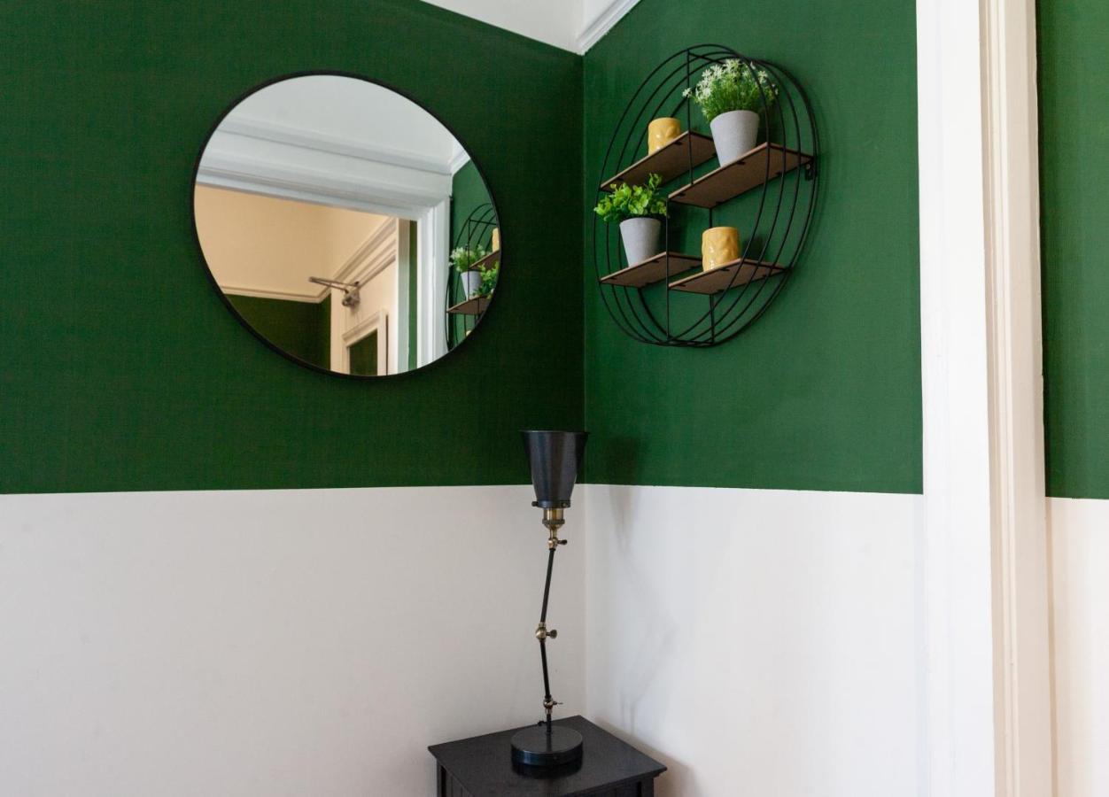 Hove Seaside Getaway Apartments المظهر الخارجي الصورة