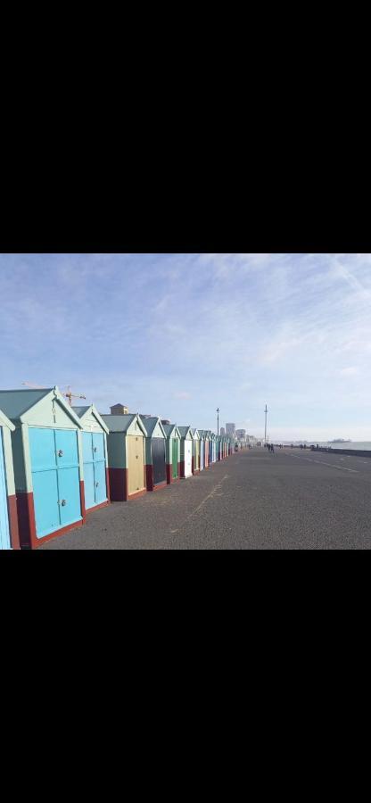 Hove Seaside Getaway Apartments الغرفة الصورة